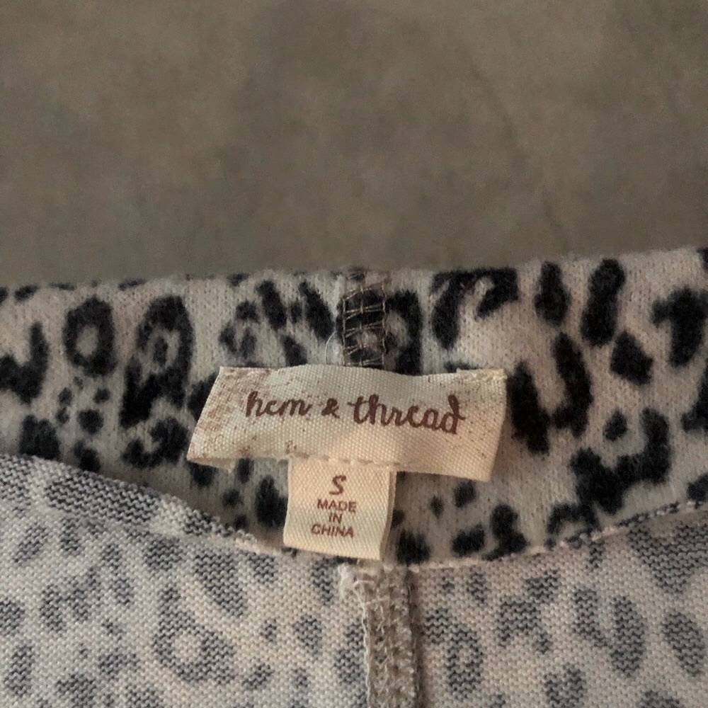 Hem & Thread Leopard Scoop Neck Sweater with Dolman Sleeves - Picture 3 of 4